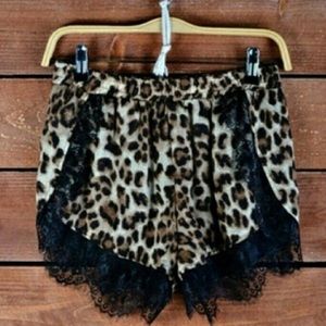 Cheetah silk shorts